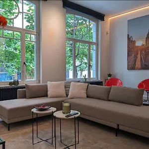 Luxe En Authenticiteit Apartment